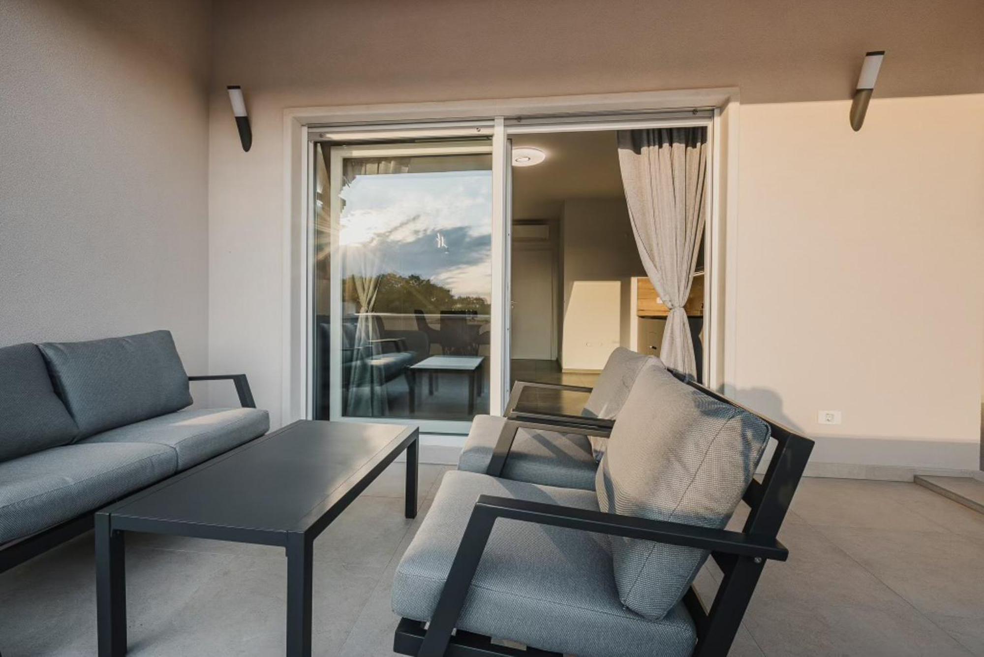 Appartement Ashka Vista Mare à Umag Extérieur photo